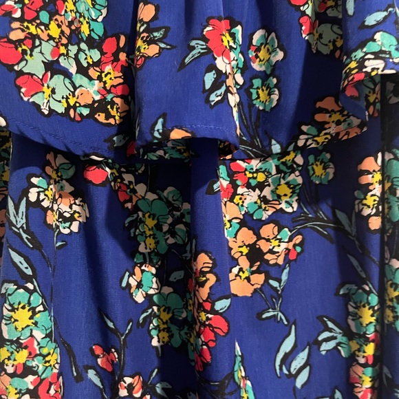 Floral Off the Shoulder Dress - Picture 2 of 3